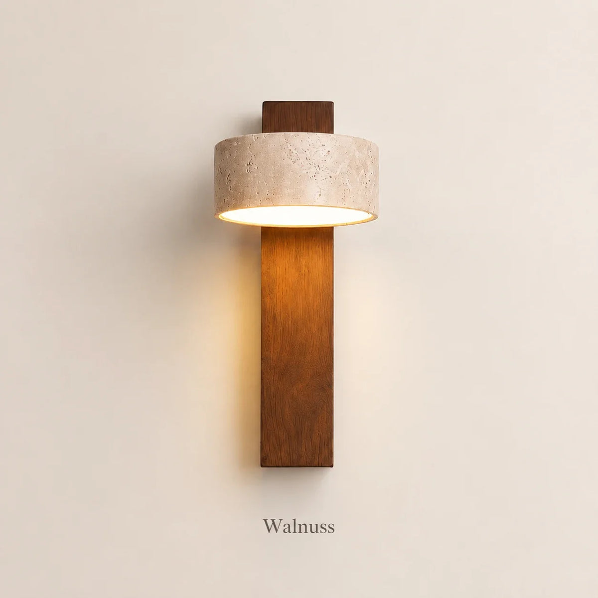 Travertin-Wandleuchte mit Walnussholz und weichem Licht